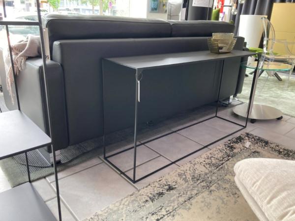 SLIM IRONY CONSOLE von ZEUS NOTO