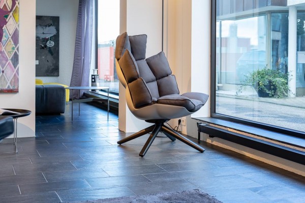 HUSK von B&B ITALIA